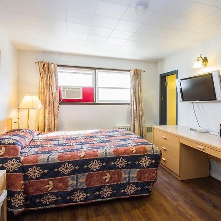 Lagana Hotel Lanigan Eksteriør bilde