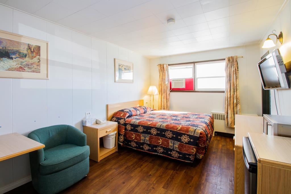 Lagana Hotel Lanigan Eksteriør bilde