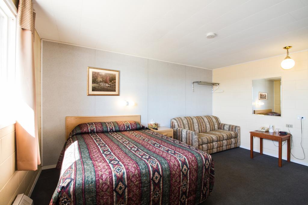 Lagana Hotel Lanigan Eksteriør bilde