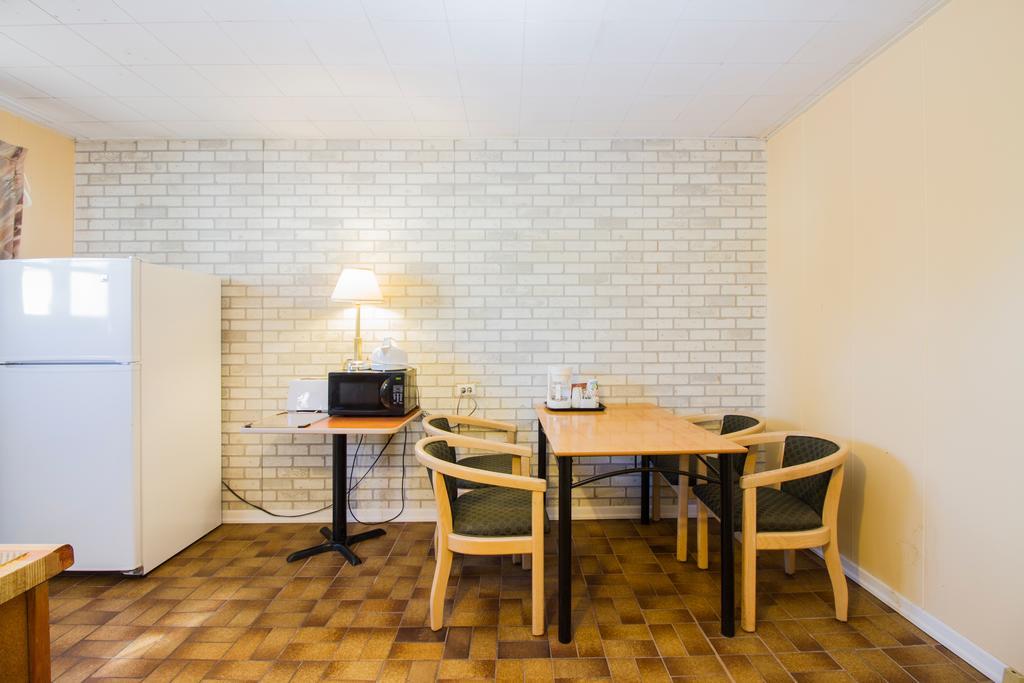 Lagana Hotel Lanigan Eksteriør bilde